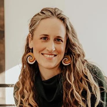 Brandyn Roark Caires, LCPC, Co-Founder of Parent Team, Mediator, Clinical Child and Family Psychotherapist, Child Centered Divorce Expert